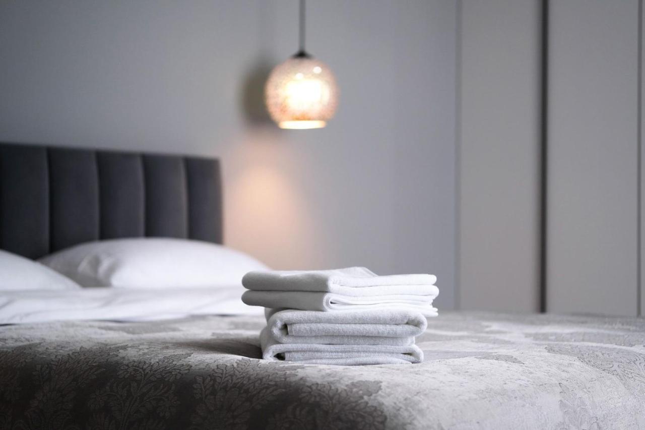 Minimalist Style Apartment With Best Location Кишинев Екстериор снимка