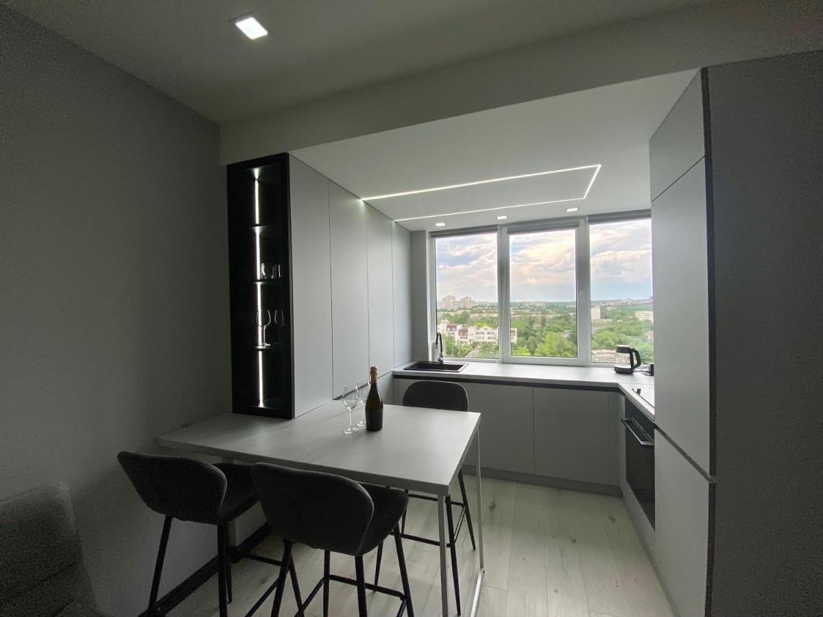 Minimalist Style Apartment With Best Location Кишинев Екстериор снимка